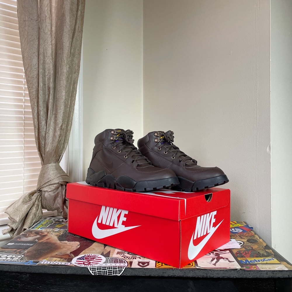 Nike Rhyodomo Men's Boot Sz 8.5